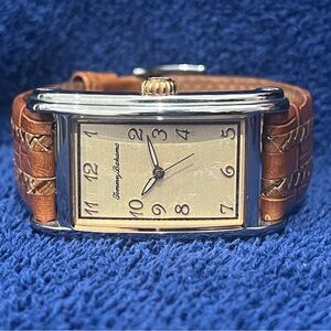 Tommy Bahama Water Resistant Quartz Watch. Working Condition. U54